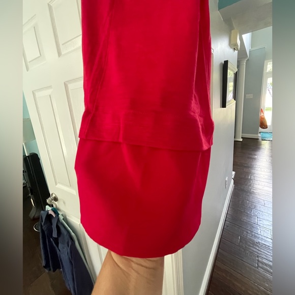 Red tank size extra small. Mercantile - Picture 6 of 8